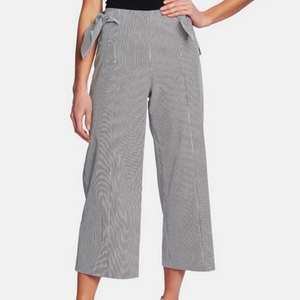 Cece Navy Blue Bow Capri Pants Size 14
